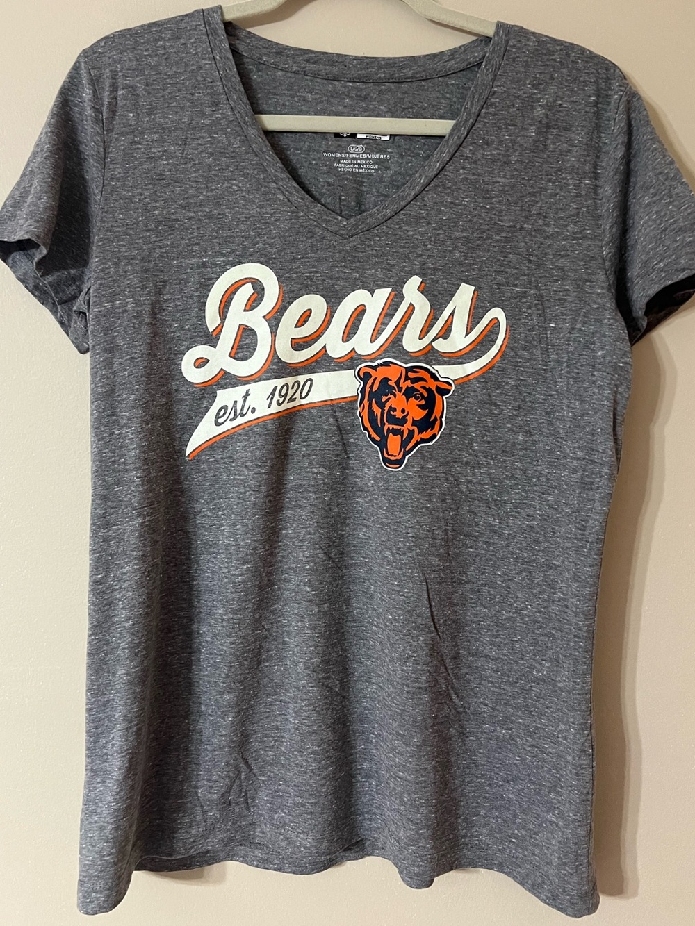 Chicago Bears NFL Team Apparel Vneck Women’s Tee Size Large